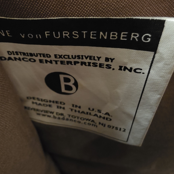 Diane Von Furstenberg Red Logo Jacquard Tote with Tan Trim - Picture 5 of 6